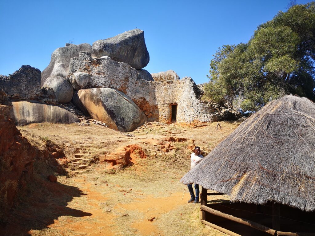 découvrir le Great Zimbabwe Monument